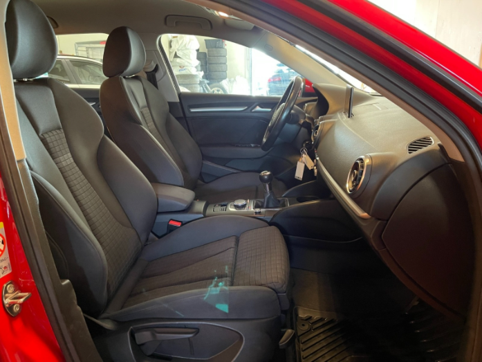 Audi A3 sportback 1.6 tdi 105ch – Image 22