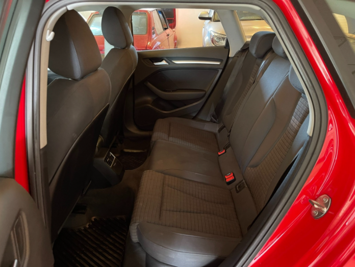 Audi A3 sportback 1.6 tdi 105ch – Image 24