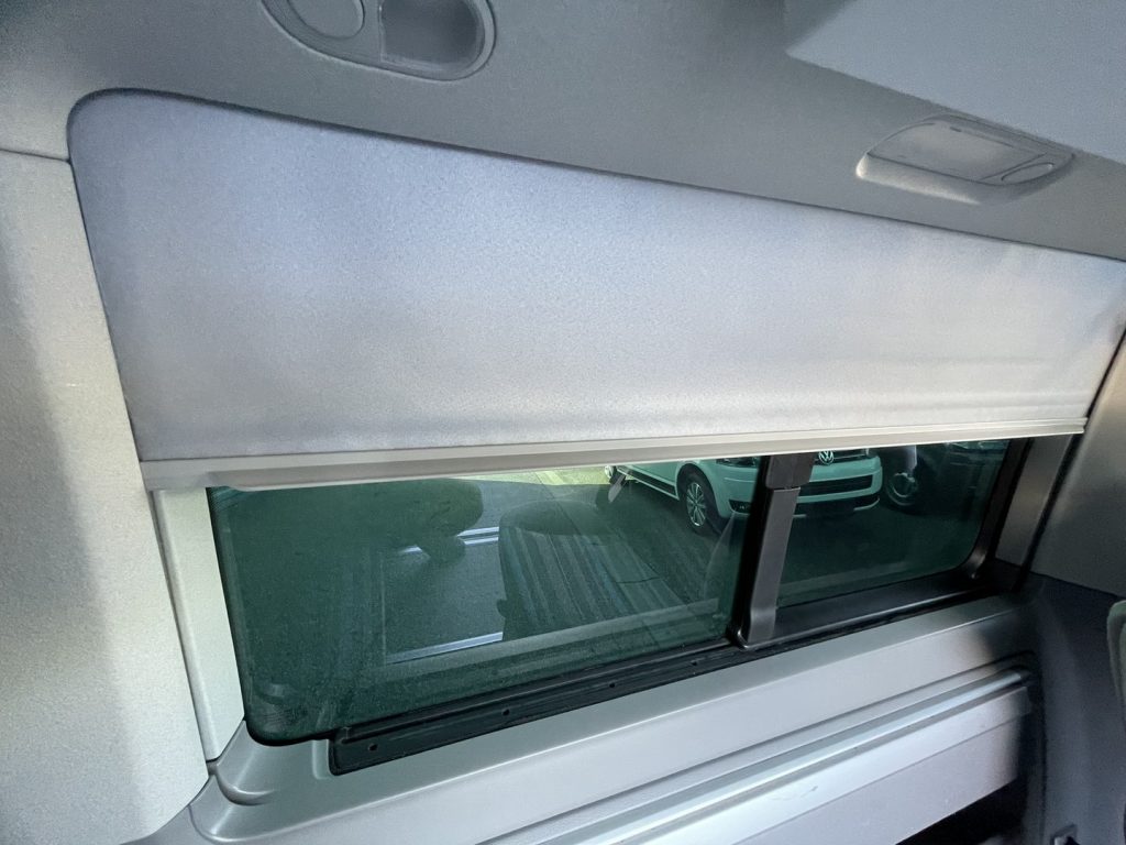 VW T5 California BEACH 2.0L TDi 140Ch – Image 12